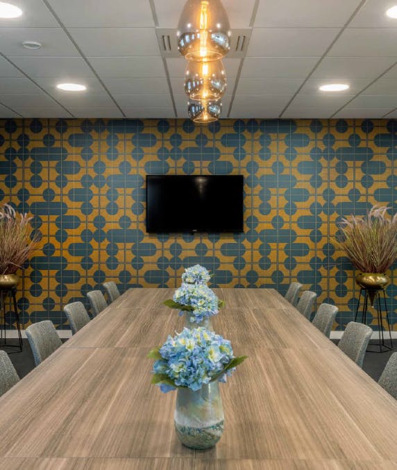 01f7df00086aac9653c2b7230e2a3248-Boardroom