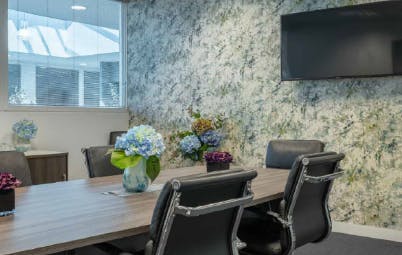 30fcab9613cc34806fb0e8efab90dffb-Boardroom-2