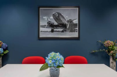 5ce87f2a3cb2e1a36b4dc9db65910250-Office