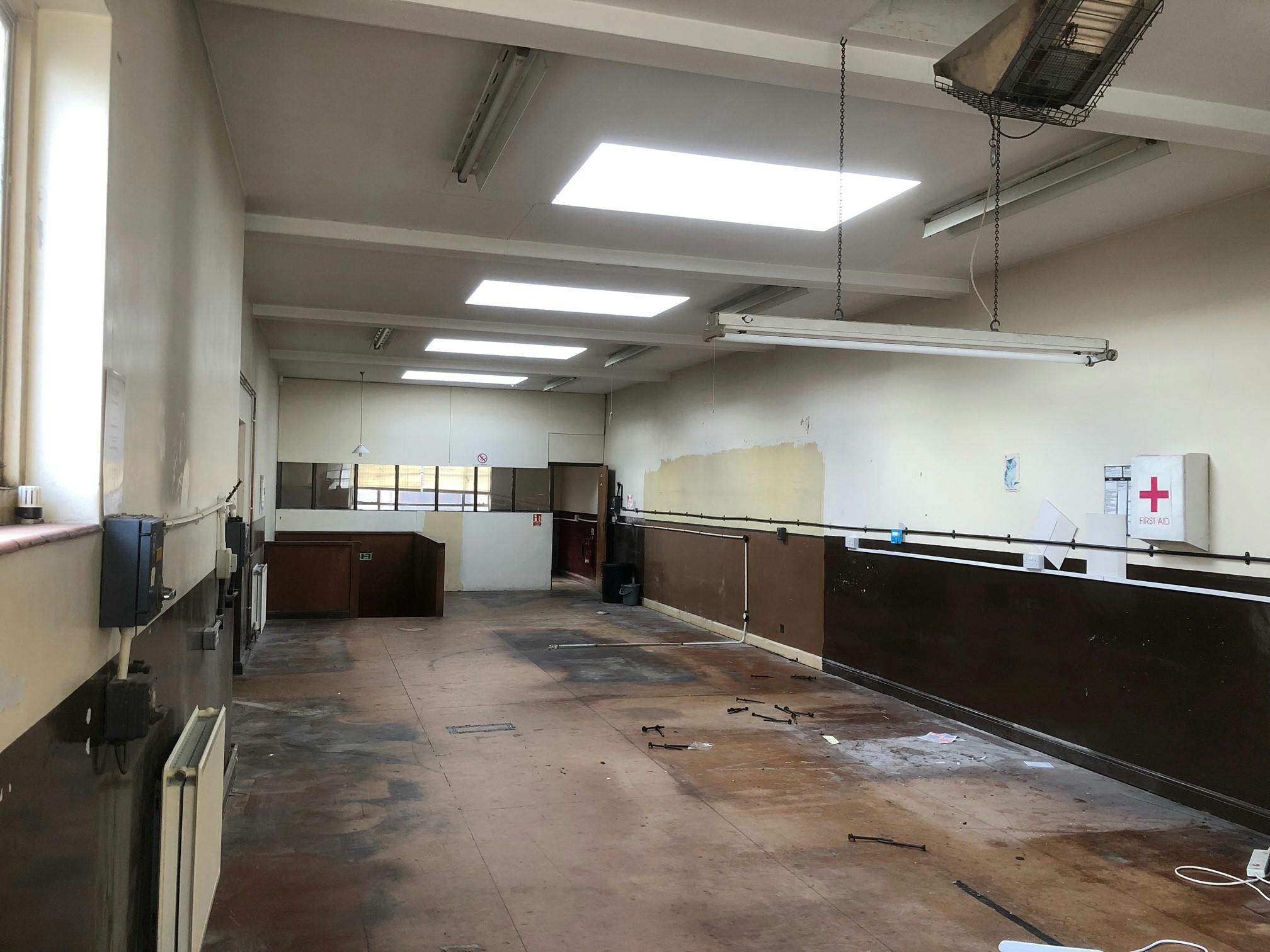 87e2daa8eec281b49842c00d2cfac389-3