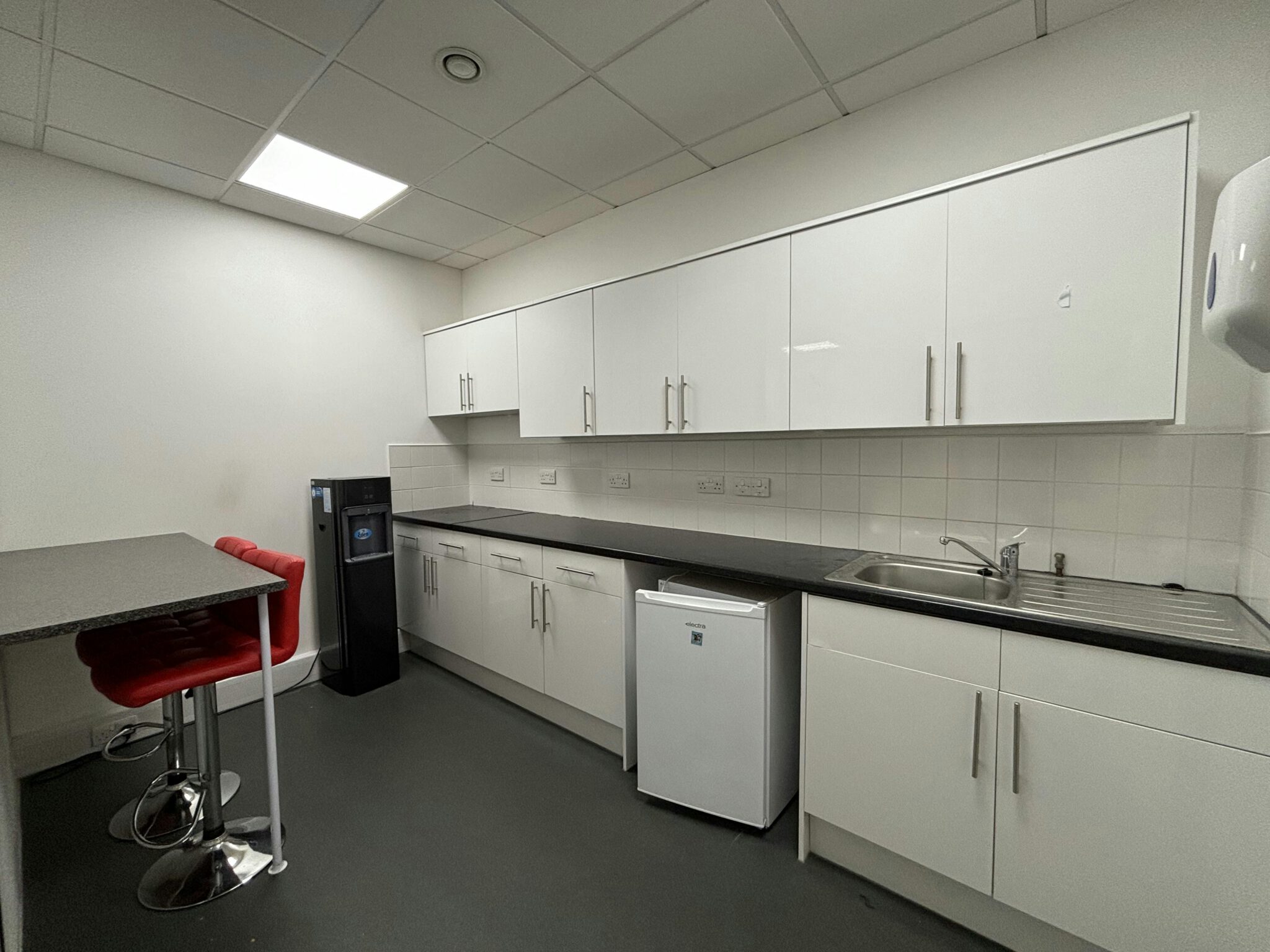 a70bf324c7f682e0ccd4fb6368cdf2c2-img-2453