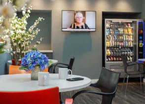 b6865395356afbc68f664d89bae17bec-Communal-Area