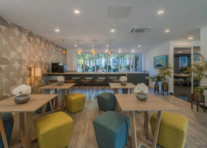 c69ec5e249a3828f39c6abdd65775d2d-Communal-Area-5