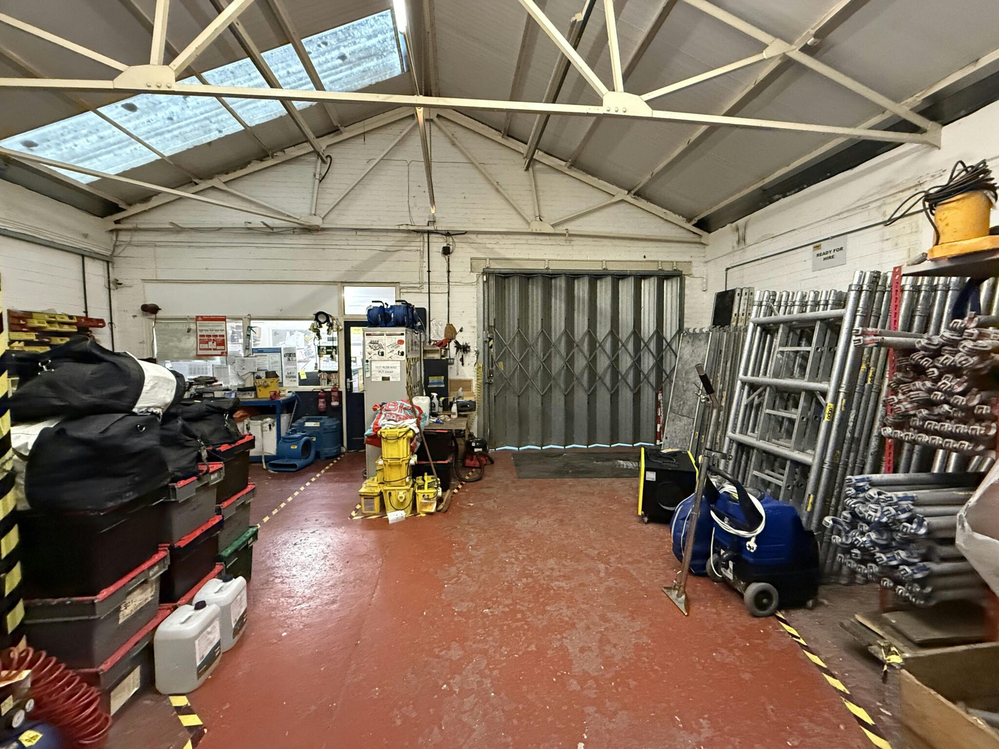 813f26757b48b9cce7a95f0309131b3e-img-0094