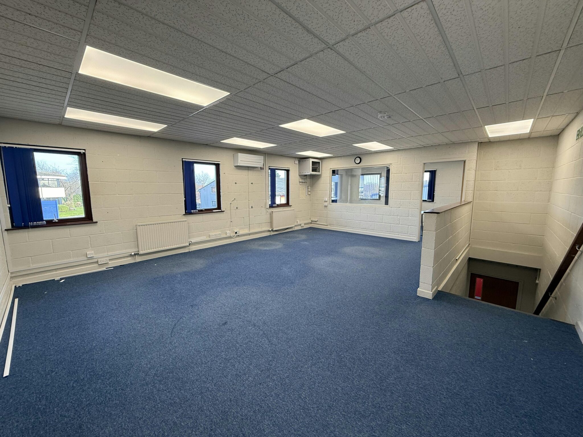 b09988f2f7e674810a5cb93a16c9c354-img-0506