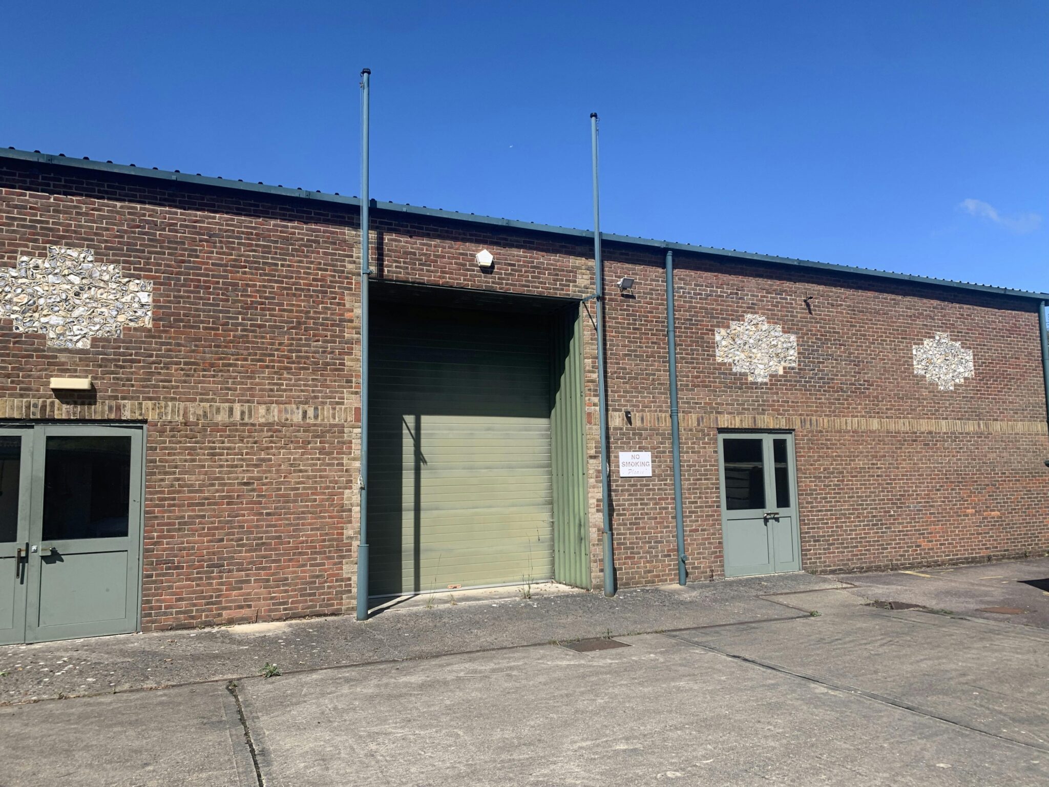 e9dd0bf5f83f6bc3994c6ae1ec8447da-photo-10062024-10-42-07