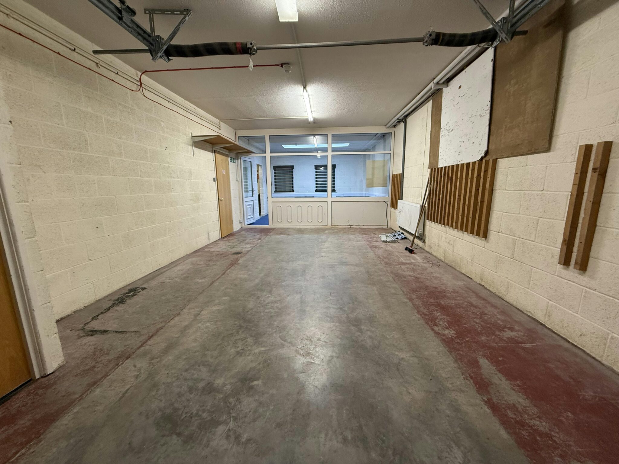 ef47bde39c66a3b073be0901b99c7397-img-0512