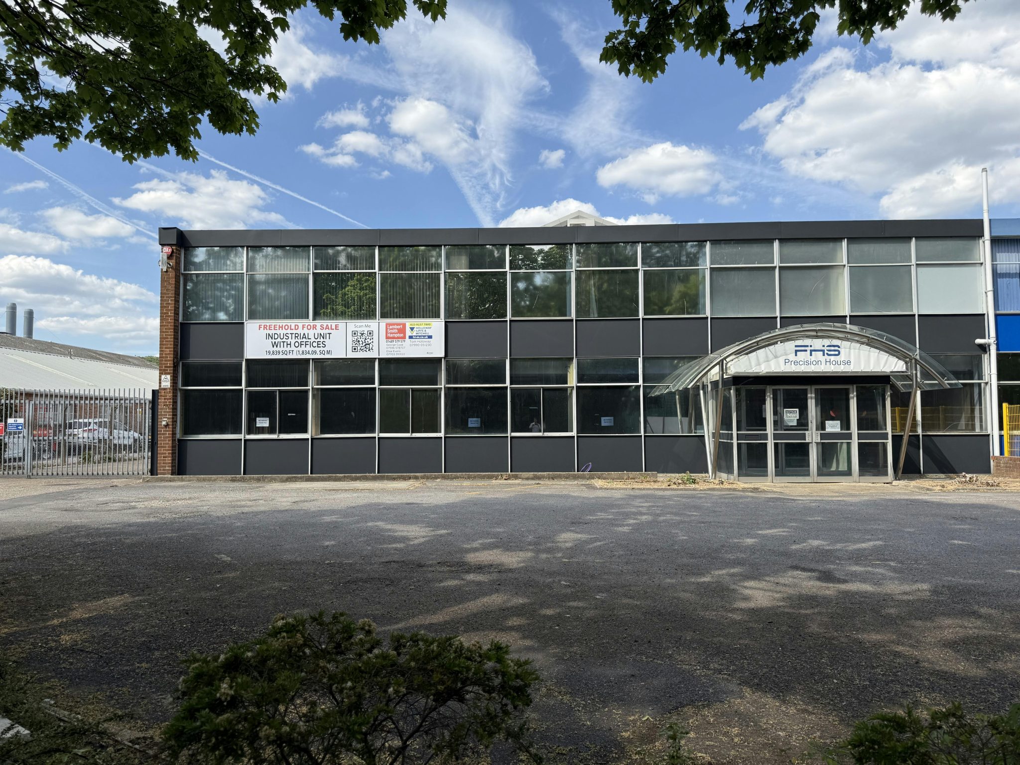 27620252cb05fd21dd97146331da0ea7-img-0987