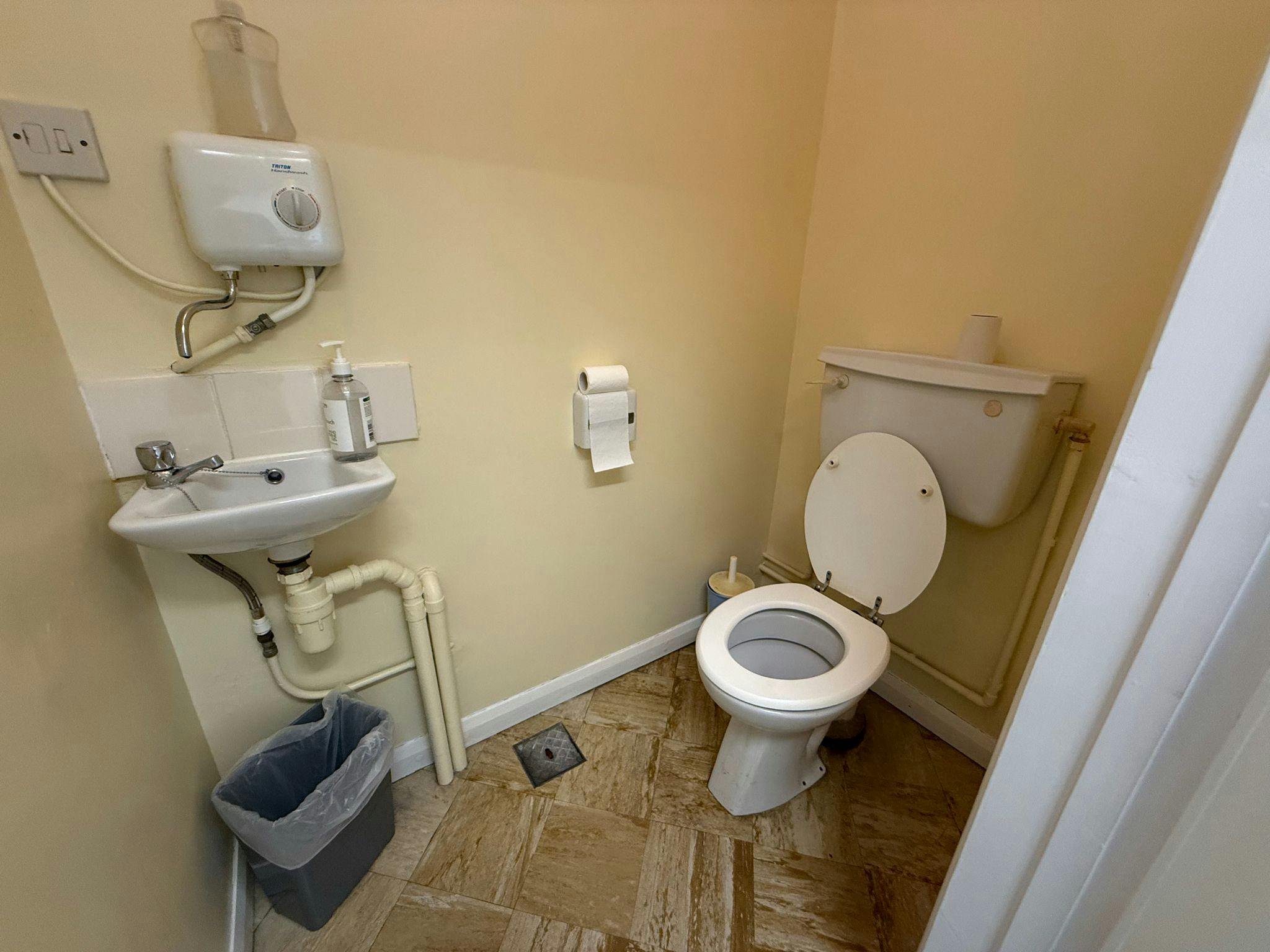 48701764652945ec84e0930cdfbdcadb-img20250528wa0005