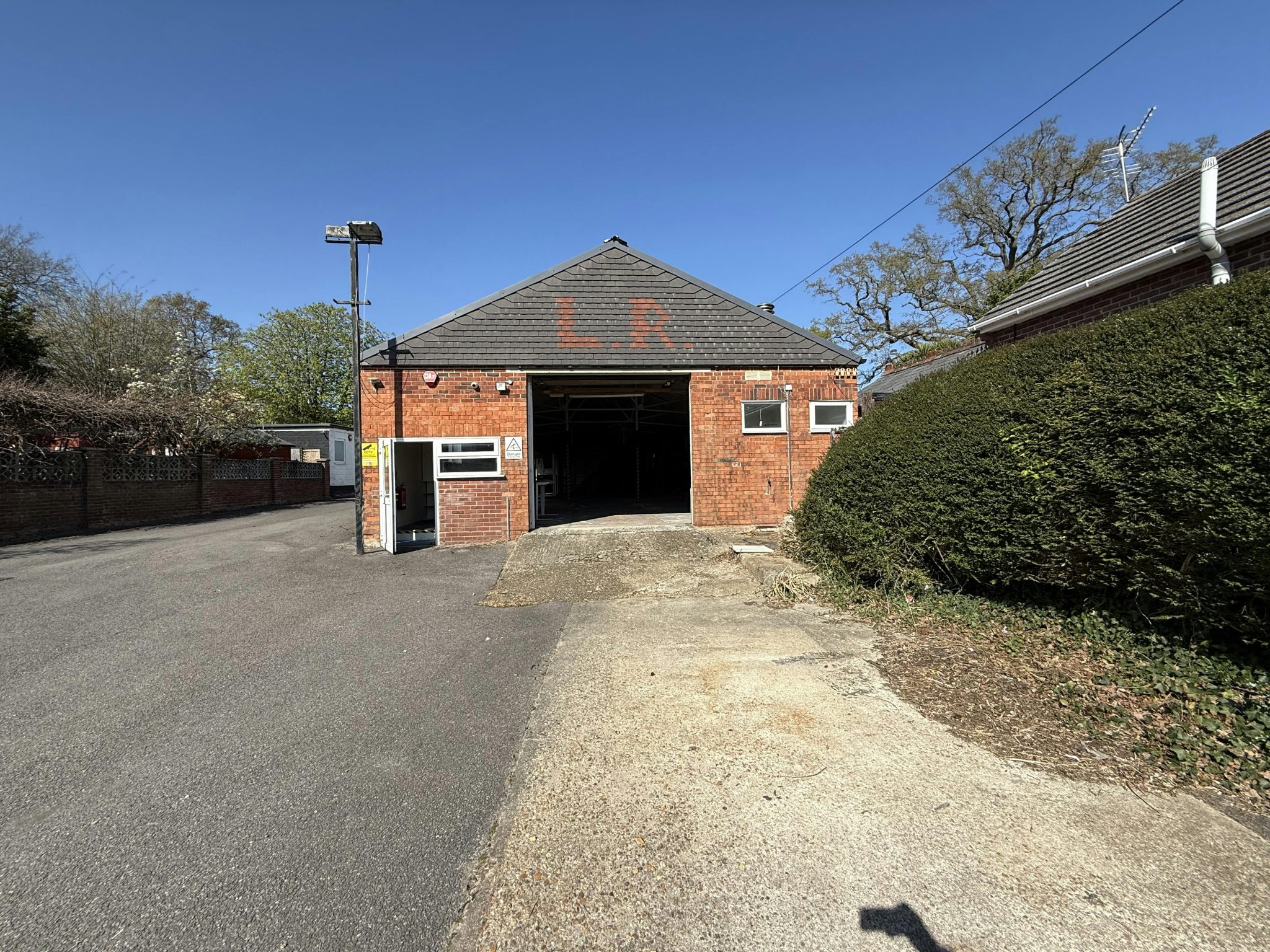 4b74a1dbb848f02bf53eb5e4df7f8279-img-0835