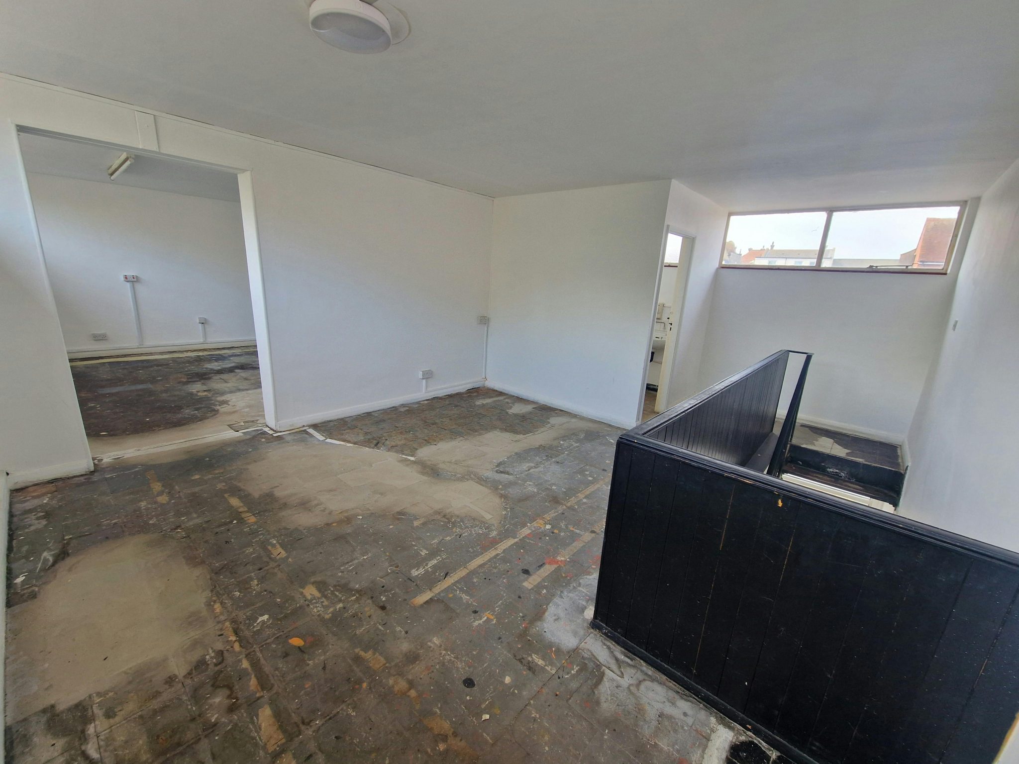 5517f8ba62b22ee5438e45e5ae335ec4-20250501-170059