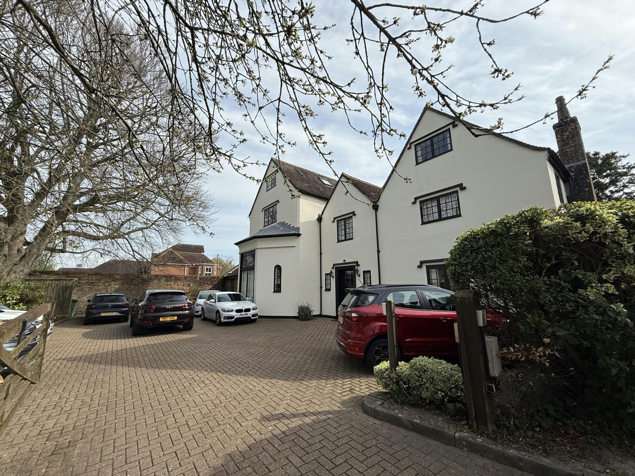 802da0ed7c9a5ae80c471327a166c741-img-0800