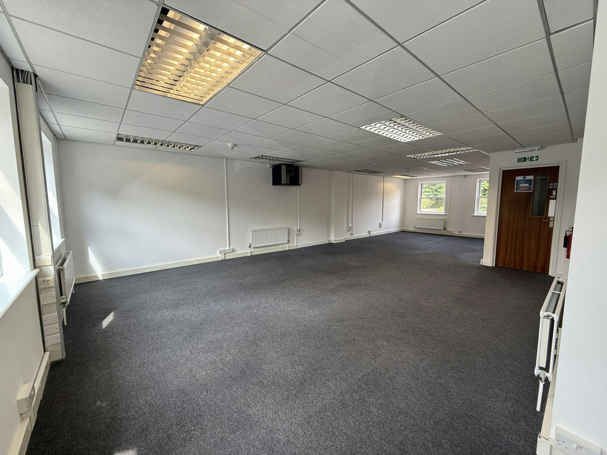 aad548080a038c591c051786dd401a2b-img-1048