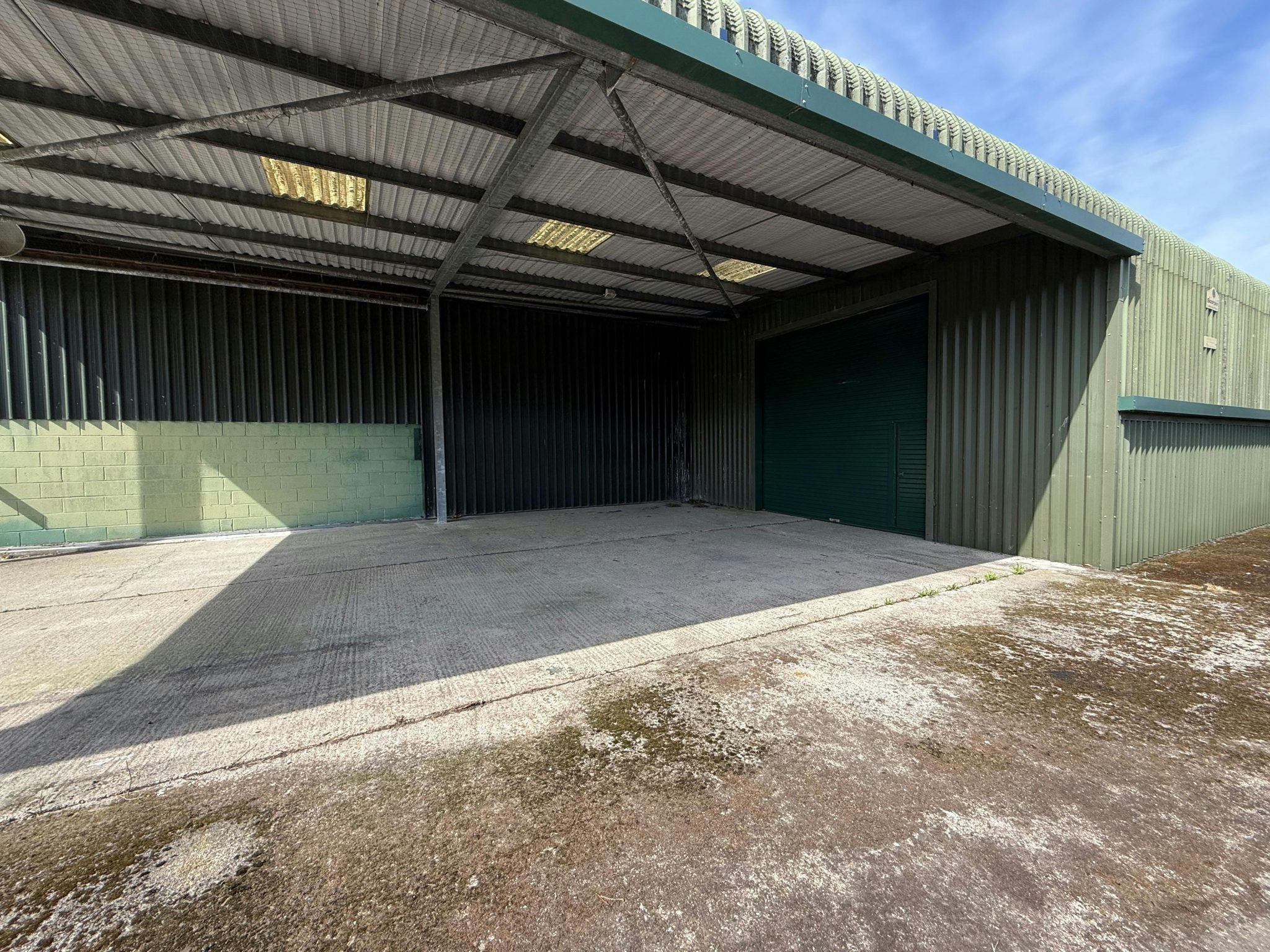 f47389c0918f5b2371d3ecc4a7af0063-img-0976