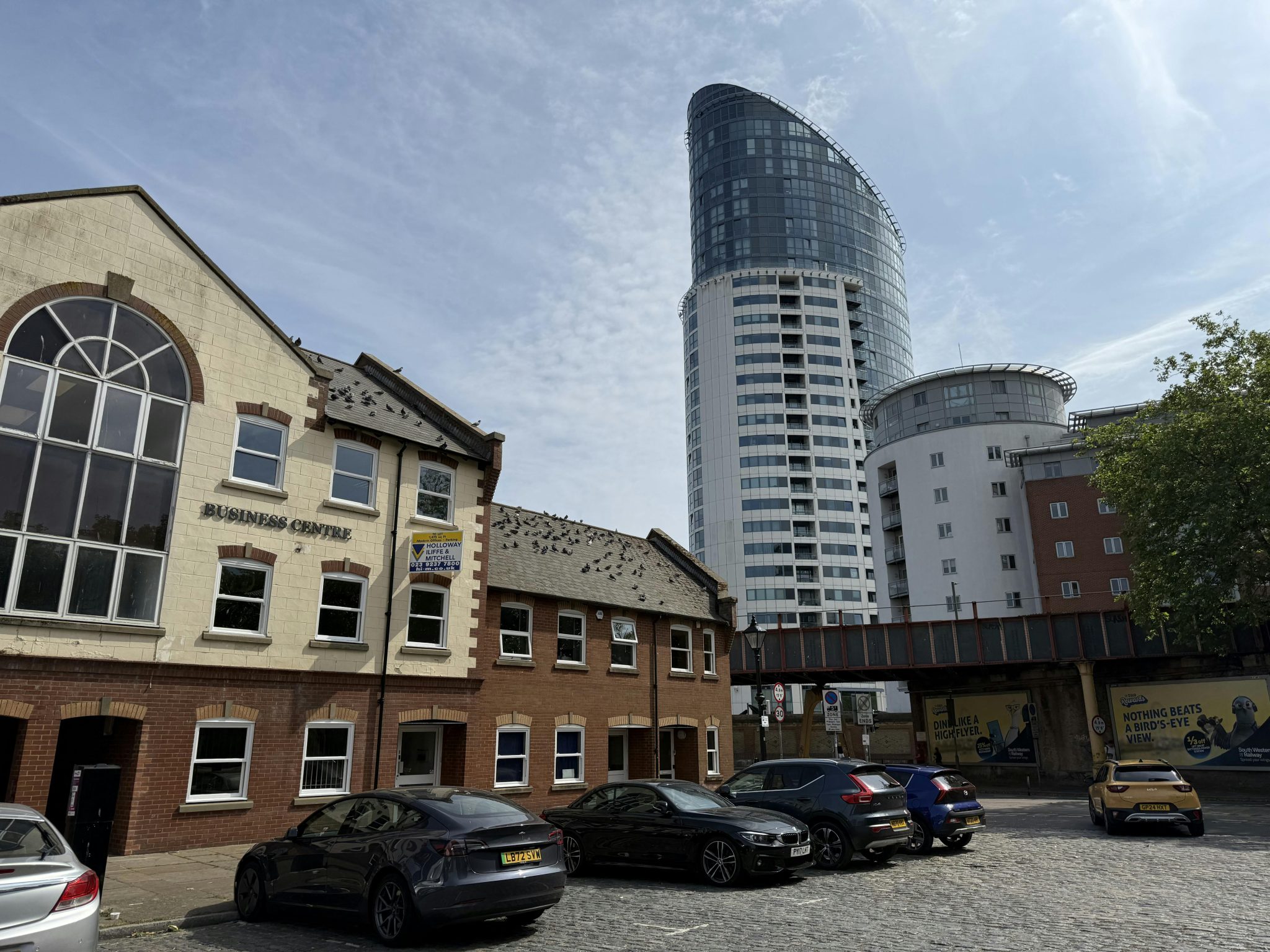 fa5e04877c533e3c3057fb238da87b8b-img-1042