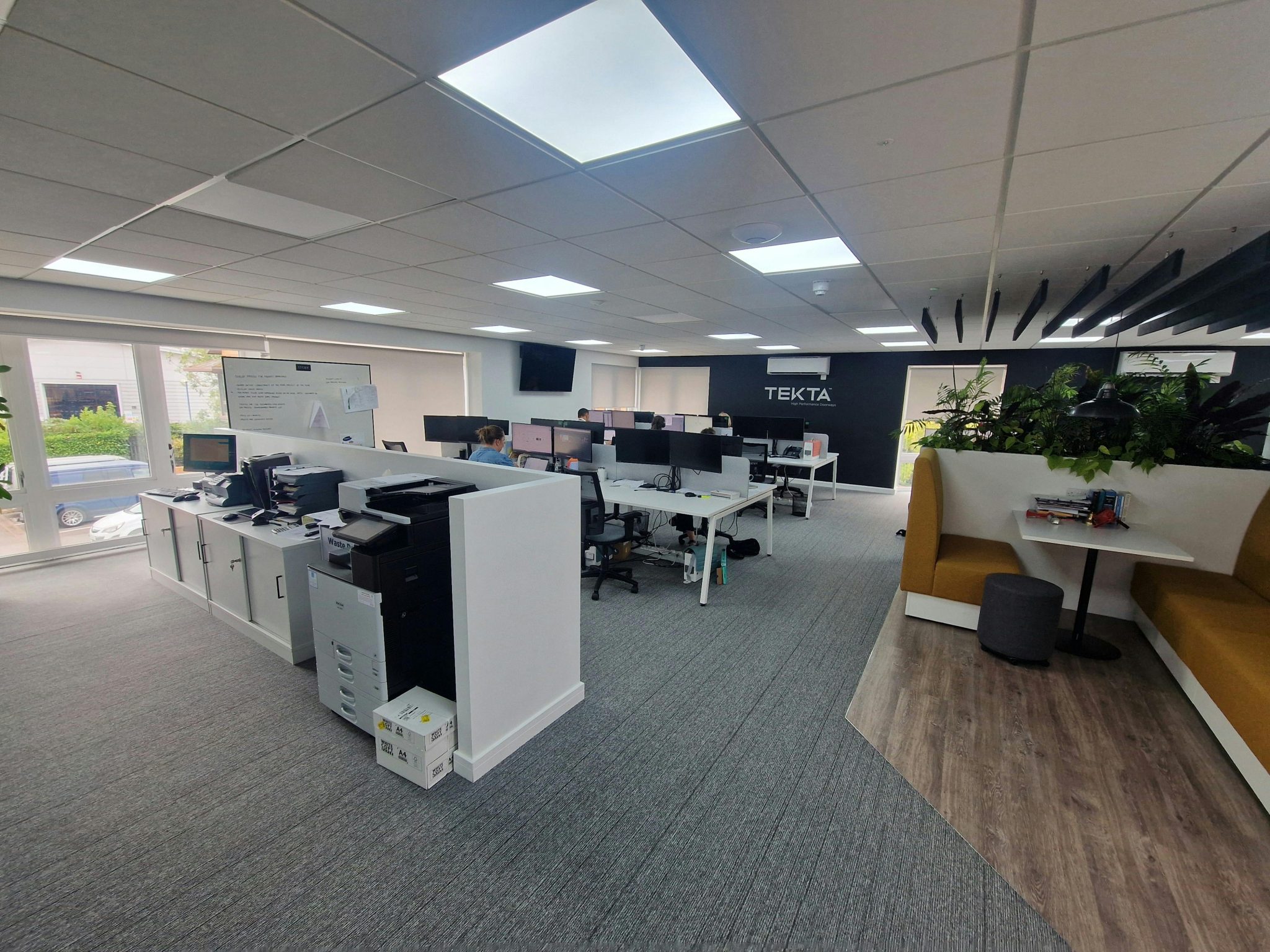 053f9addd0b6fdf9da87c4258db298ef-20250827-150106