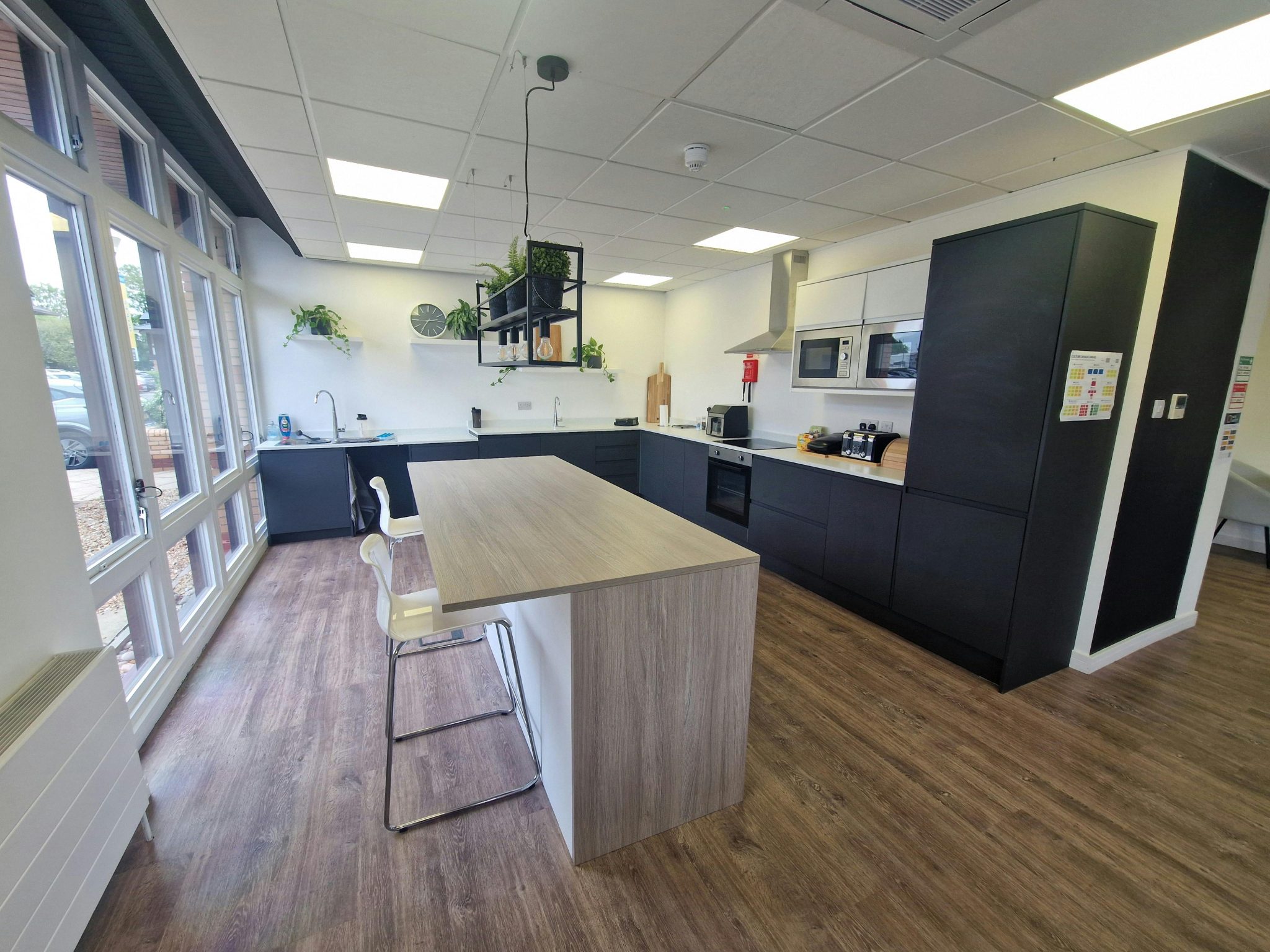 ff8804b6530d0b05df6036f8d576a84e-20250827-143754