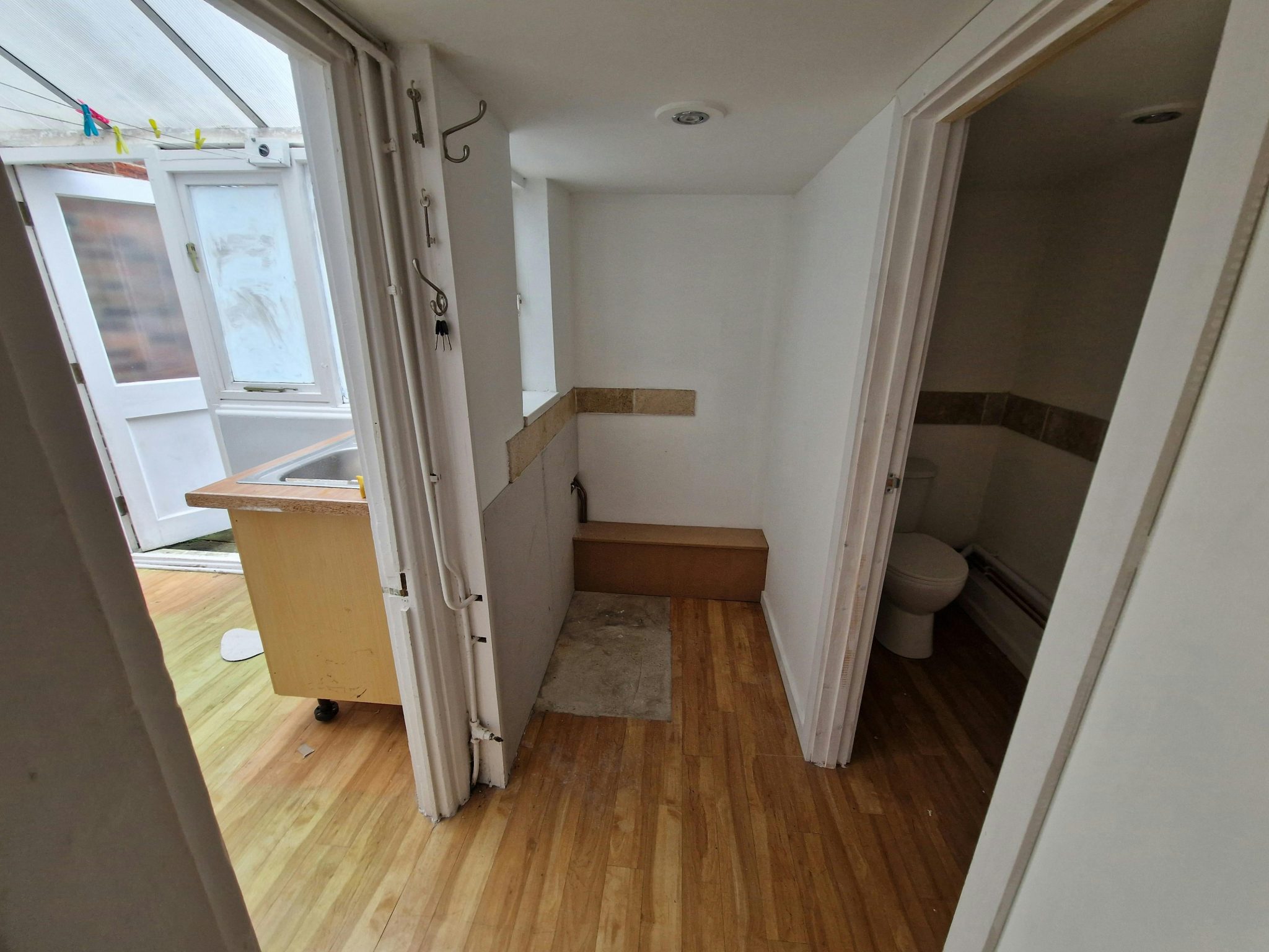 40c789bc6f12f4077c05c5bf2ab1a4c8-20251208-095858