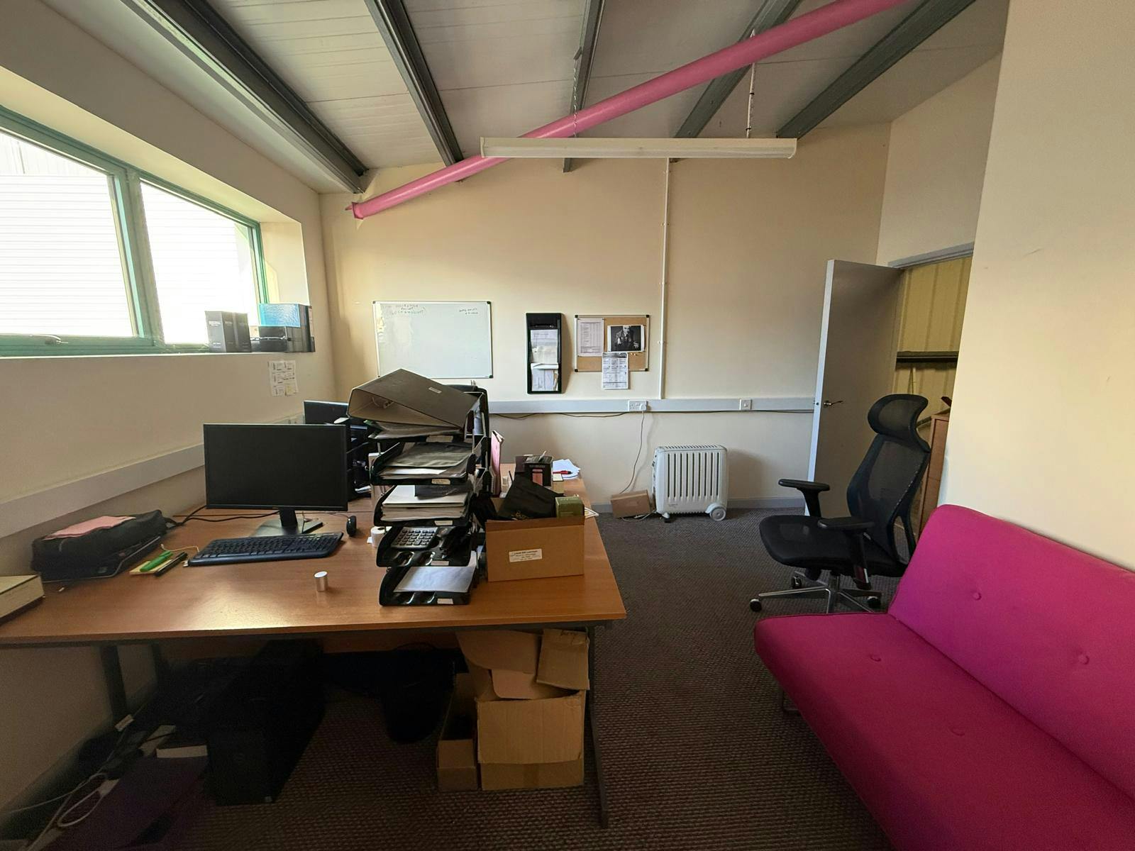 e5b6fd19358162fdacc2bcd770bf4246-whatsapp-image-2026-01-26-at-17-21-33